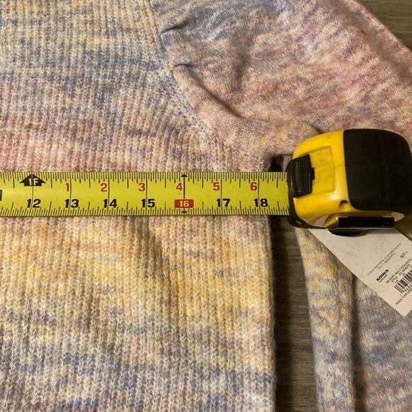 SO Junior's Retro Multi-colored Sweater
Size Large - Picture 10 of 11